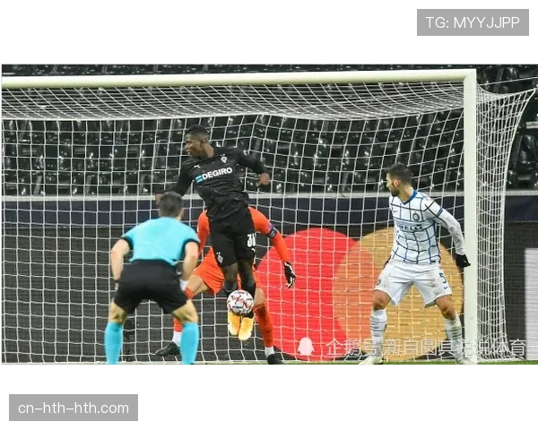 草根联赛观察：业余比赛开始普遍模仿NBA球队的“Elbow”战术发起